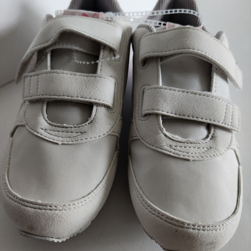 Puma Runner Hook & Loop Sneakers Size 3 - Picture 4 of 11